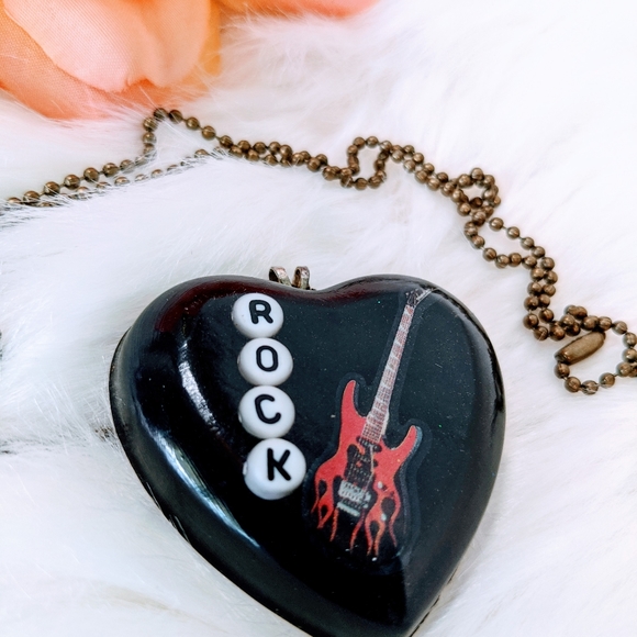 🌈BOGO🌈 Resin Necklace - Rock - Picture 2 of 7